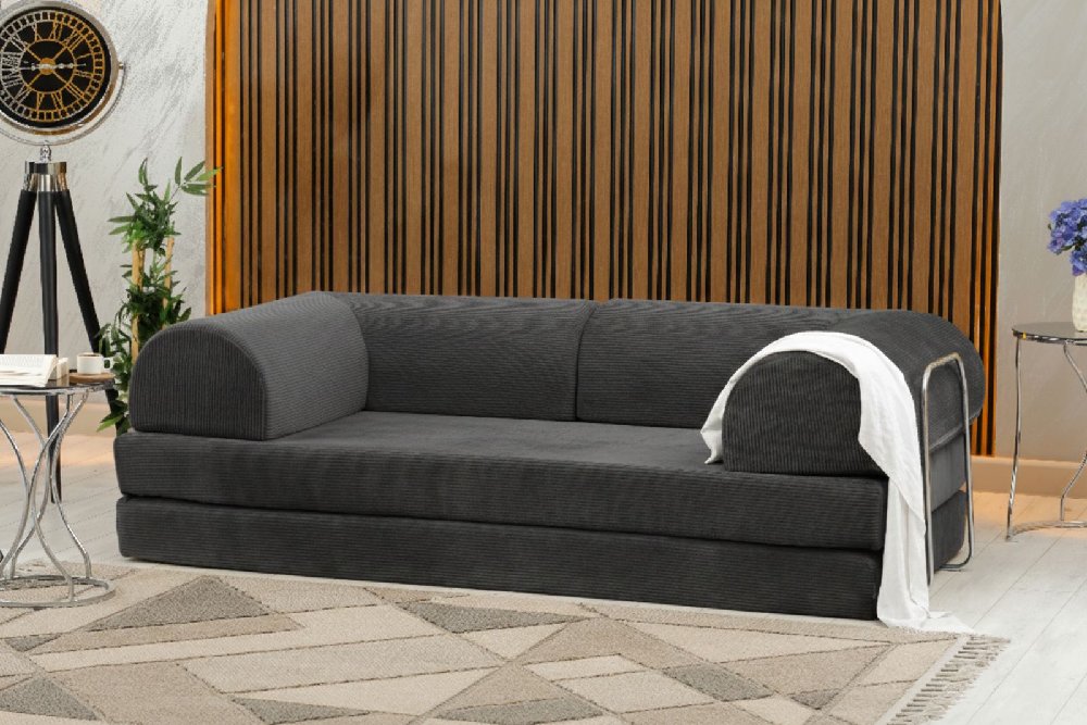 431570